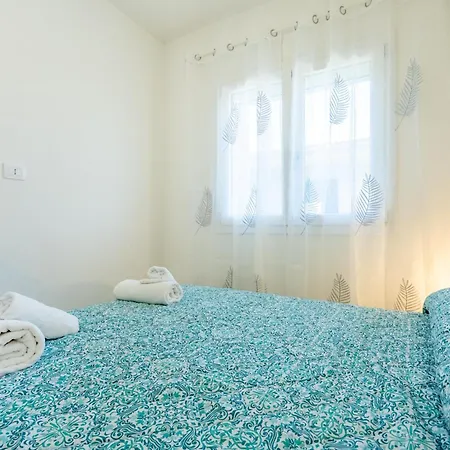Apartman Affittimoderni Casa Fiore *
